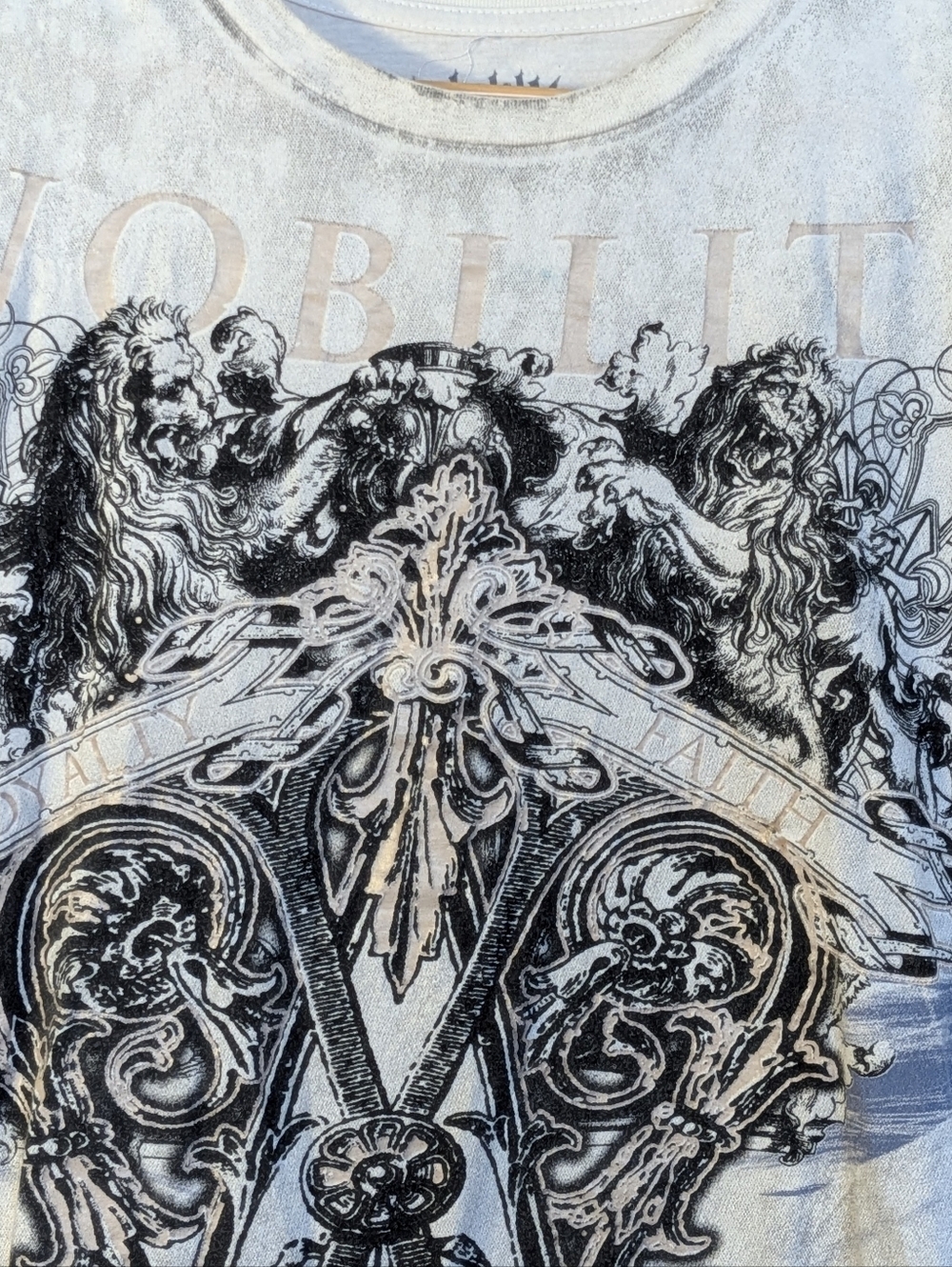 Nobility Graphic Crewneck T-Shirt in White Men's S Bikercore Streetwear Grunge - Picture 3 of 5